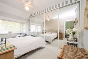 Photo 7- click for photo gallery